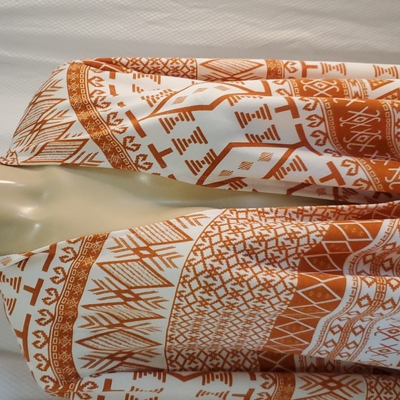 Sweet Candy Orange Cream Aztec Print Open cardigan Size S - Picture 2 of 11